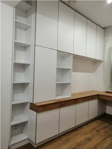 KlasMeb Meble na wymiar oraz szafy przesuwne i meble sklepowe Meble kuchenne i łazienkowe